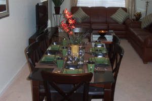 Luxury Florida Rent: Dining Room